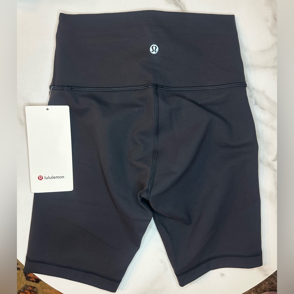 New LULULEMON Wunder Train High-Rise Short 8”, Black, Size 4 NWT